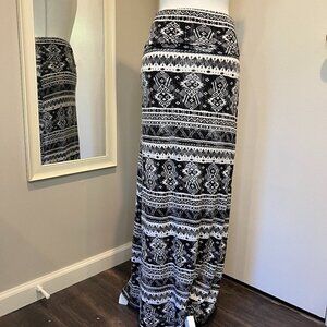 B Jewel Black and cream Aztec maxi skirt, Size Medium